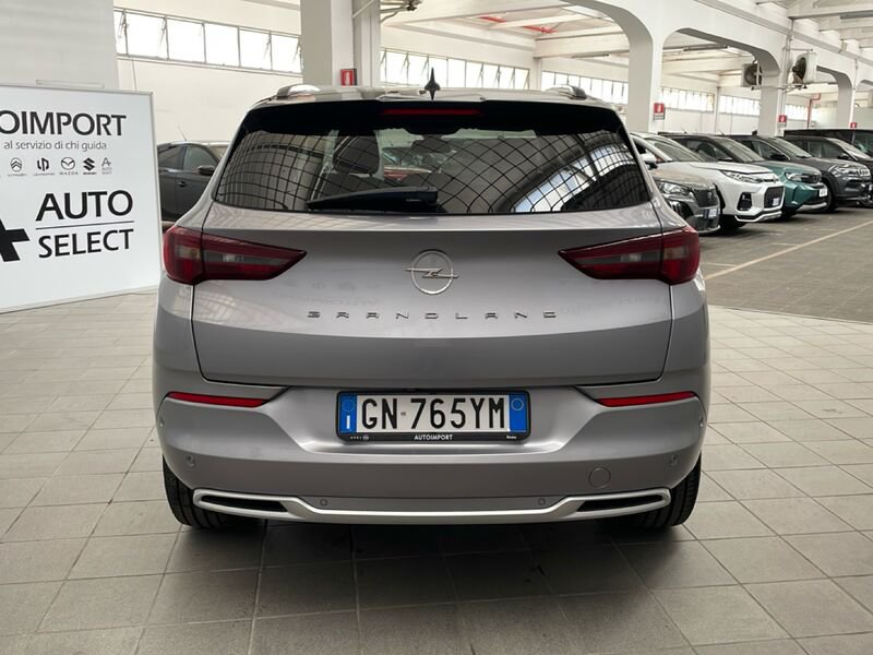 https://cdn-dk.caraffinity.it/dealer/datafiles/vehicle/images/800/32954/UgwgvDcVFAKIKuAC.jpg?opacity=0&size=30&position=BOTTOM_LEFT&border=0&watermark=%2Fdealer%2Fdatafiles%2Fvehicle%2Fimages%2Fwatermark%2F32954%2F59948587-165d-4d71-b051-089e3253b7a7.png