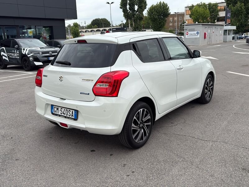 https://cdn-dk.caraffinity.it/dealer/datafiles/vehicle/images/800/32954/VI4LSrsbLyijX4OX.jpg?opacity=10&size=20&position=BOTTOM_RIGHT&border=0&watermark=%2Fdealer%2Fdatafiles%2Fvehicle%2Fimages%2Fwatermark%2F32954%2F775f2d5d-ef44-4a55-8370-84cbc0998b87.png