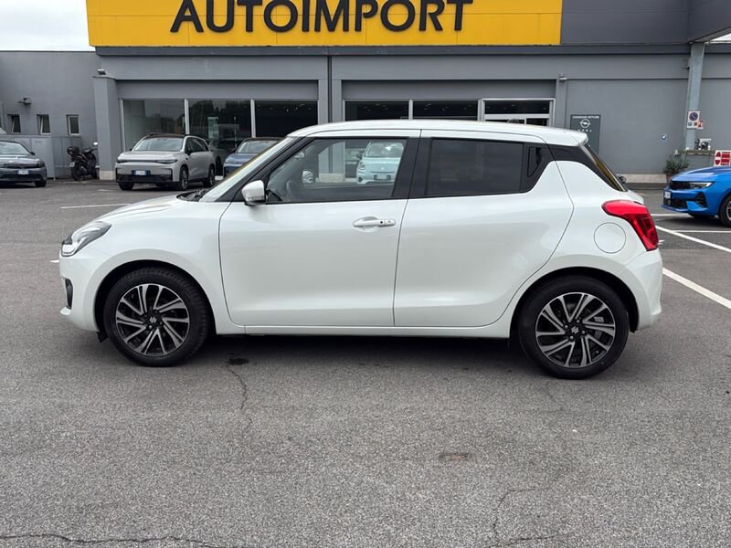 https://cdn-dk.caraffinity.it/dealer/datafiles/vehicle/images/800/32954/Vfr2oTegPUSzp4GO.jpg?opacity=10&size=20&position=BOTTOM_RIGHT&border=0&watermark=%2Fdealer%2Fdatafiles%2Fvehicle%2Fimages%2Fwatermark%2F32954%2F775f2d5d-ef44-4a55-8370-84cbc0998b87.png