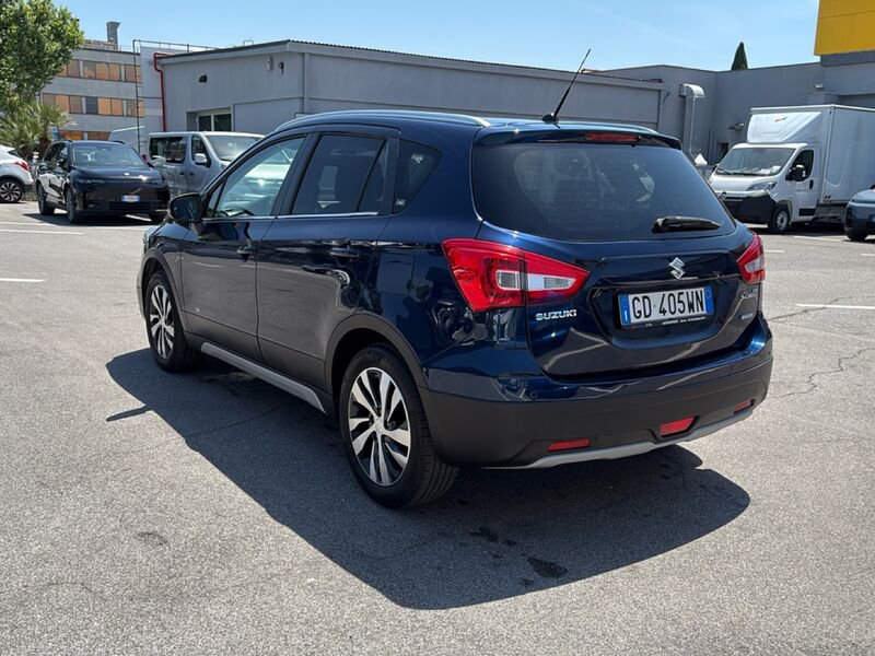 https://cdn-dk.caraffinity.it/dealer/datafiles/vehicle/images/800/32954/Vj2AIzZfmOxIoitb.jpg?opacity=10&size=20&position=BOTTOM_RIGHT&border=0&watermark=%2Fdealer%2Fdatafiles%2Fvehicle%2Fimages%2Fwatermark%2F32954%2F775f2d5d-ef44-4a55-8370-84cbc0998b87.png