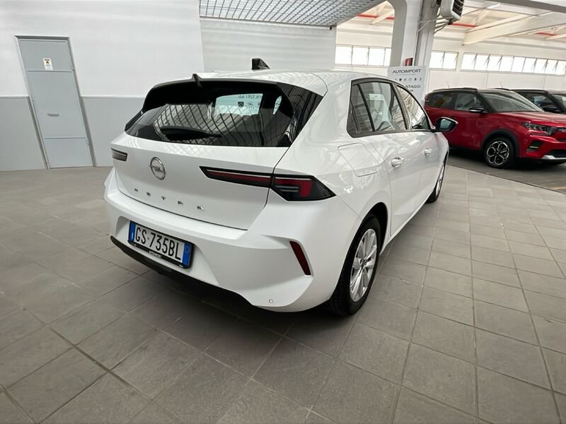 https://cdn-dk.caraffinity.it/dealer/datafiles/vehicle/images/800/32954/XNts7u1xEFwj2jVk.jpg?opacity=0&size=30&position=BOTTOM_LEFT&border=0&watermark=%2Fdealer%2Fdatafiles%2Fvehicle%2Fimages%2Fwatermark%2F32954%2F59948587-165d-4d71-b051-089e3253b7a7.png