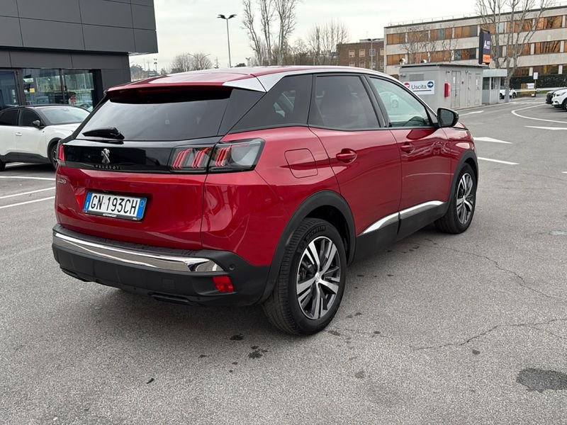 https://cdn-dk.caraffinity.it/dealer/datafiles/vehicle/images/800/32954/XQDDAEcDCONhhD7I.jpg?opacity=10&size=20&position=BOTTOM_RIGHT&border=0&watermark=%2Fdealer%2Fdatafiles%2Fvehicle%2Fimages%2Fwatermark%2F32954%2F775f2d5d-ef44-4a55-8370-84cbc0998b87.png