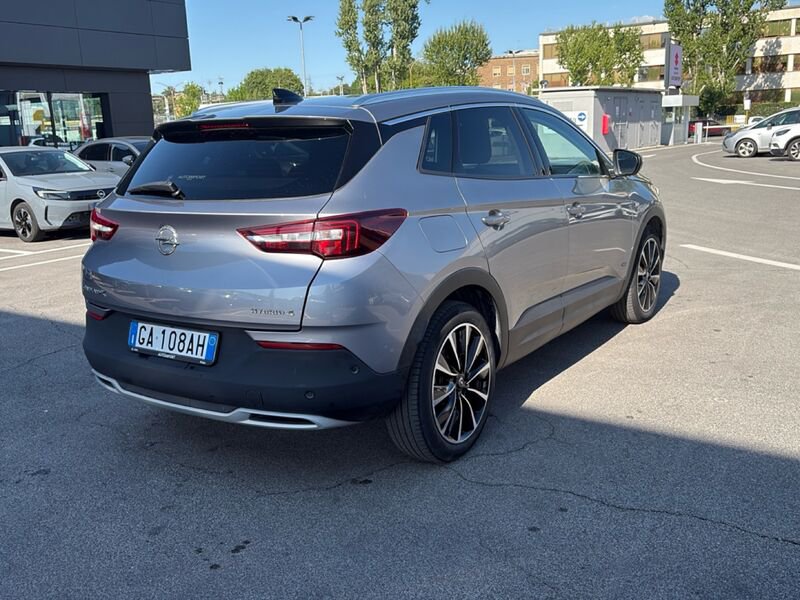 https://cdn-dk.caraffinity.it/dealer/datafiles/vehicle/images/800/32954/Yl9Nnr3juFmyX5Ef.jpg?opacity=0&size=30&position=BOTTOM_LEFT&border=0&watermark=%2Fdealer%2Fdatafiles%2Fvehicle%2Fimages%2Fwatermark%2F32954%2F59948587-165d-4d71-b051-089e3253b7a7.png