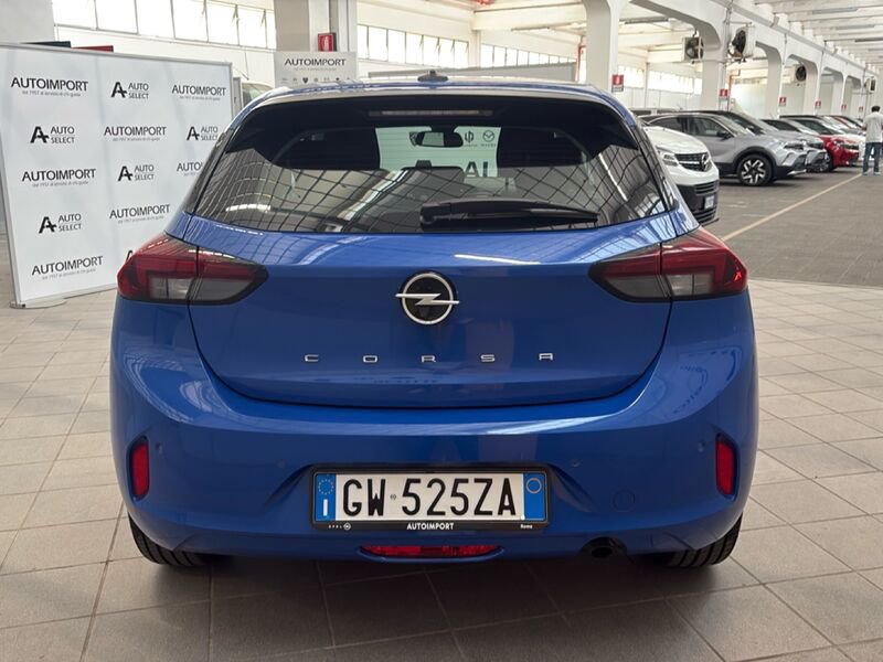 https://cdn-dk.caraffinity.it/dealer/datafiles/vehicle/images/800/32954/YxtaSl9LTkk5M4Ko.jpg?opacity=0&size=30&position=BOTTOM_LEFT&border=0&watermark=%2Fdealer%2Fdatafiles%2Fvehicle%2Fimages%2Fwatermark%2F32954%2F59948587-165d-4d71-b051-089e3253b7a7.png