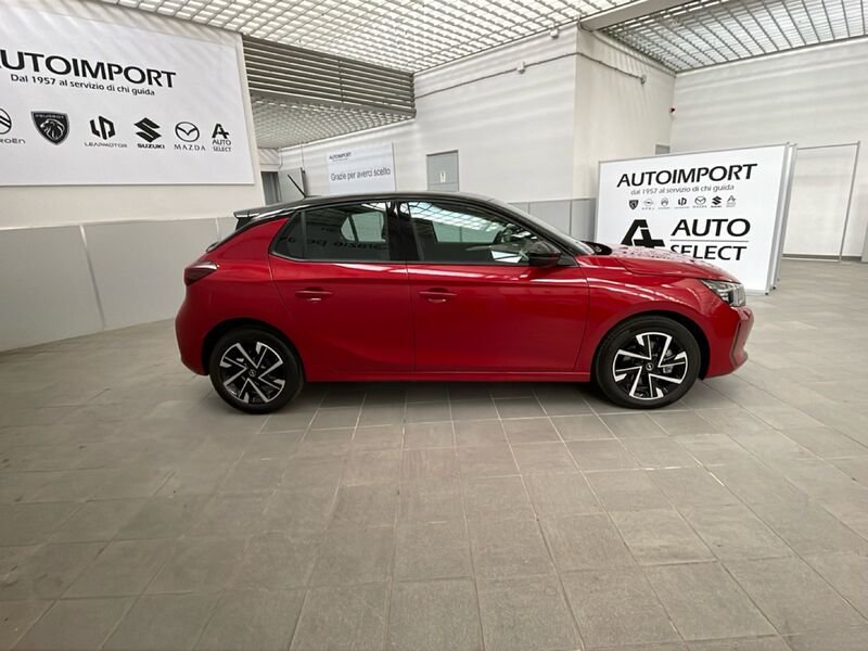 https://cdn-dk.caraffinity.it/dealer/datafiles/vehicle/images/800/32954/ZIsw0IApoeakZmq1.jpg?opacity=0&size=30&position=BOTTOM_LEFT&border=0&watermark=%2Fdealer%2Fdatafiles%2Fvehicle%2Fimages%2Fwatermark%2F32954%2F59948587-165d-4d71-b051-089e3253b7a7.png