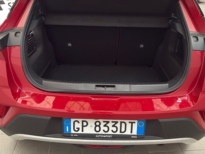 https://cdn-dk.caraffinity.it/dealer/datafiles/vehicle/images/800/32954/atFeYXrCutTDLpD8.jpg?opacity=0&size=30&position=BOTTOM_LEFT&border=0&watermark=%2Fdealer%2Fdatafiles%2Fvehicle%2Fimages%2Fwatermark%2F32954%2F59948587-165d-4d71-b051-089e3253b7a7.png