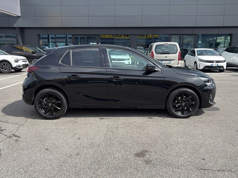 https://cdn-dk.caraffinity.it/dealer/datafiles/vehicle/images/800/32954/bsaMGxzBDBguHfd2.jpg?opacity=0&size=30&position=BOTTOM_LEFT&border=0&watermark=%2Fdealer%2Fdatafiles%2Fvehicle%2Fimages%2Fwatermark%2F32954%2F59948587-165d-4d71-b051-089e3253b7a7.png