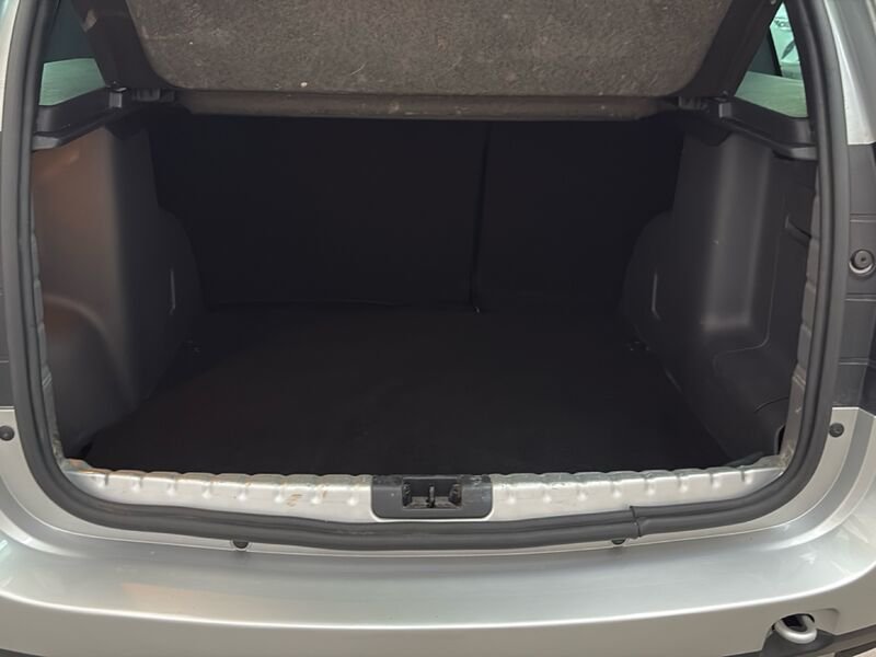 https://cdn-dk.caraffinity.it/dealer/datafiles/vehicle/images/800/32954/eMQmDuYQ7cT2Swv0.jpg?opacity=0&size=30&position=BOTTOM_RIGHT&border=0&watermark=%2Fdealer%2Fdatafiles%2Fvehicle%2Fimages%2Fwatermark%2F32954%2Fd28b17c5-03ca-4e26-bd0f-ab8818a4f7db.png