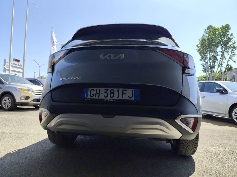https://cdn-dk.caraffinity.it/dealer/datafiles/vehicle/images/800/32954/ejekNzwY38rs8m0O.jpg?opacity=10&size=20&position=BOTTOM_RIGHT&border=0&watermark=%2Fdealer%2Fdatafiles%2Fvehicle%2Fimages%2Fwatermark%2F32954%2F775f2d5d-ef44-4a55-8370-84cbc0998b87.png