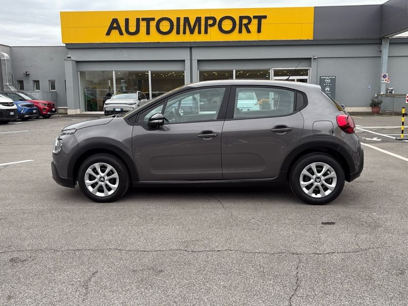 https://cdn-dk.caraffinity.it/dealer/datafiles/vehicle/images/800/32954/fIYM2lCDrSMx7J7C.jpg?opacity=10&size=20&position=BOTTOM_RIGHT&border=0&watermark=%2Fdealer%2Fdatafiles%2Fvehicle%2Fimages%2Fwatermark%2F32954%2F775f2d5d-ef44-4a55-8370-84cbc0998b87.png