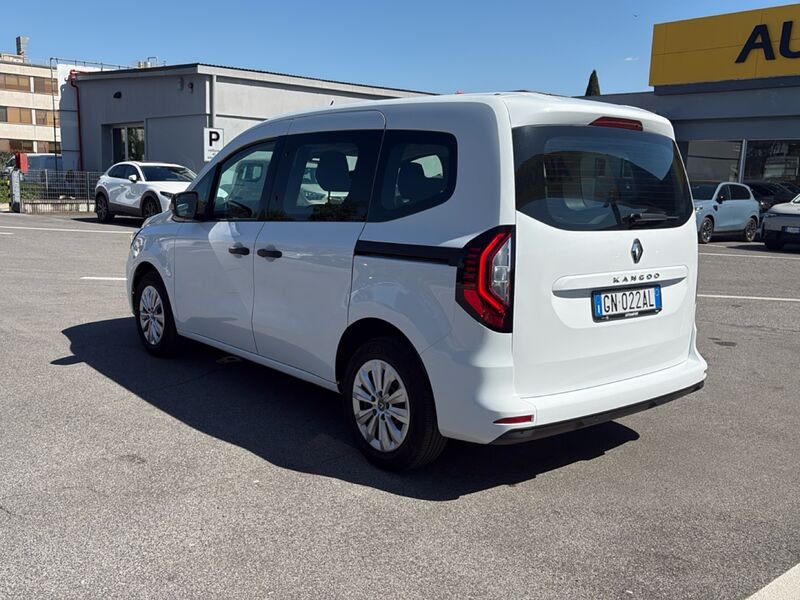 https://cdn-dk.caraffinity.it/dealer/datafiles/vehicle/images/800/32954/hLa19mMIEOSzXjT2.jpg?opacity=10&size=20&position=BOTTOM_RIGHT&border=0&watermark=%2Fdealer%2Fdatafiles%2Fvehicle%2Fimages%2Fwatermark%2F32954%2F775f2d5d-ef44-4a55-8370-84cbc0998b87.png