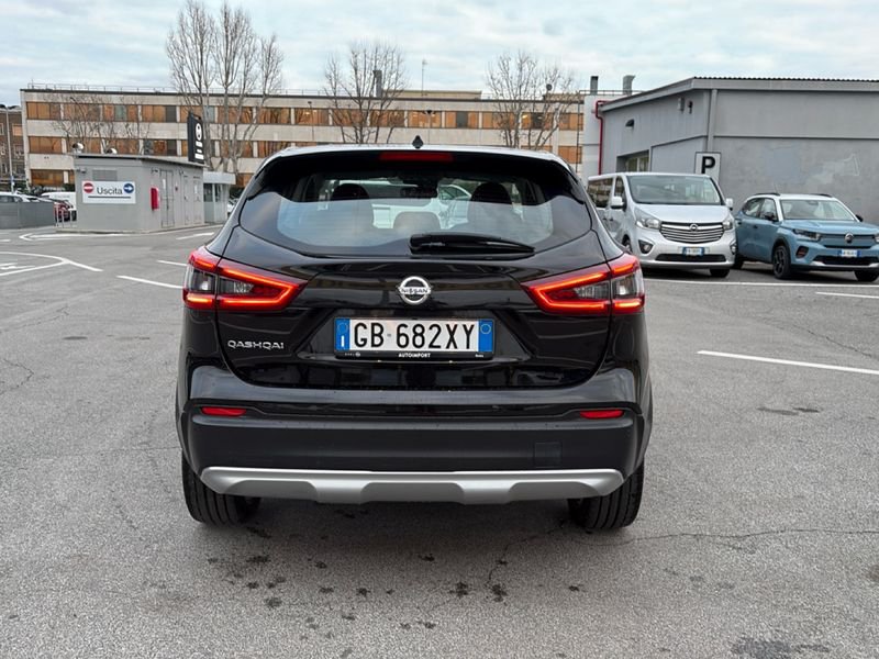 https://cdn-dk.caraffinity.it/dealer/datafiles/vehicle/images/800/32954/hUcH8t2dotIk6Jbg.jpg?opacity=10&size=20&position=BOTTOM_RIGHT&border=0&watermark=%2Fdealer%2Fdatafiles%2Fvehicle%2Fimages%2Fwatermark%2F32954%2F775f2d5d-ef44-4a55-8370-84cbc0998b87.png