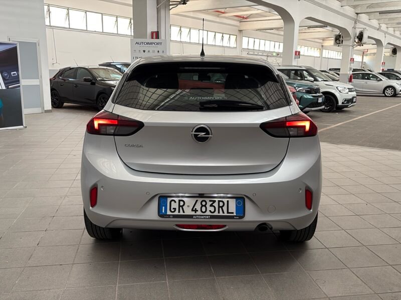 https://cdn-dk.caraffinity.it/dealer/datafiles/vehicle/images/800/32954/j2IJRmXnbQ5YxwU0.jpg?opacity=0&size=30&position=BOTTOM_LEFT&border=0&watermark=%2Fdealer%2Fdatafiles%2Fvehicle%2Fimages%2Fwatermark%2F32954%2F59948587-165d-4d71-b051-089e3253b7a7.png