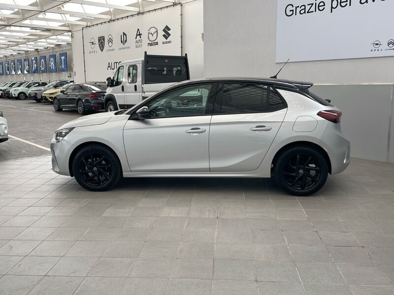 https://cdn-dk.caraffinity.it/dealer/datafiles/vehicle/images/800/32954/j4muM3gl6qrgILT4.jpg?opacity=0&size=30&position=BOTTOM_LEFT&border=0&watermark=%2Fdealer%2Fdatafiles%2Fvehicle%2Fimages%2Fwatermark%2F32954%2F59948587-165d-4d71-b051-089e3253b7a7.png
