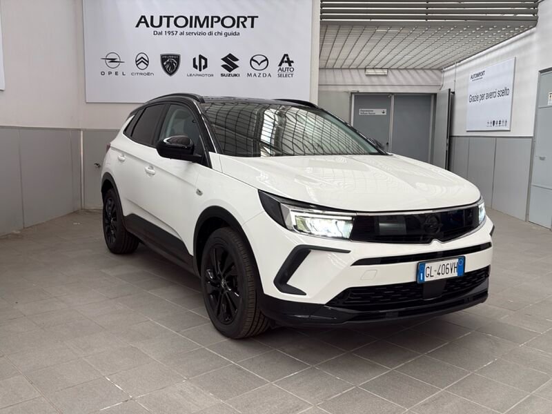 https://cdn-dk.caraffinity.it/dealer/datafiles/vehicle/images/800/32954/jPq6WtCHIOEynhY8.jpg?opacity=0&size=30&position=BOTTOM_LEFT&border=0&watermark=%2Fdealer%2Fdatafiles%2Fvehicle%2Fimages%2Fwatermark%2F32954%2F59948587-165d-4d71-b051-089e3253b7a7.png