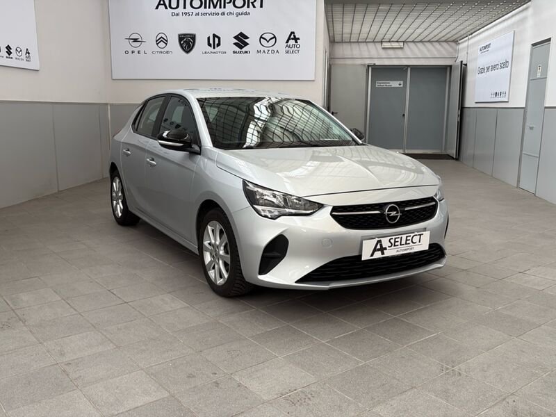 https://cdn-dk.caraffinity.it/dealer/datafiles/vehicle/images/800/32954/lRQ3RGM2MlvIU3P8.jpg?opacity=0&size=30&position=BOTTOM_LEFT&border=0&watermark=%2Fdealer%2Fdatafiles%2Fvehicle%2Fimages%2Fwatermark%2F32954%2F59948587-165d-4d71-b051-089e3253b7a7.png