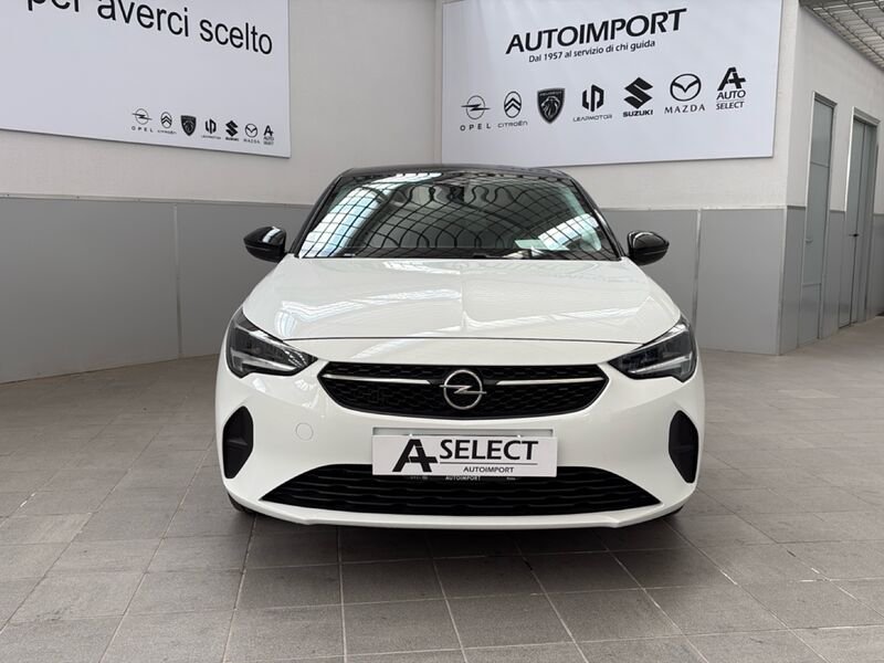 https://cdn-dk.caraffinity.it/dealer/datafiles/vehicle/images/800/32954/lqNQ0PAd0Au0JnES.jpg?opacity=0&size=30&position=BOTTOM_LEFT&border=0&watermark=%2Fdealer%2Fdatafiles%2Fvehicle%2Fimages%2Fwatermark%2F32954%2F59948587-165d-4d71-b051-089e3253b7a7.png