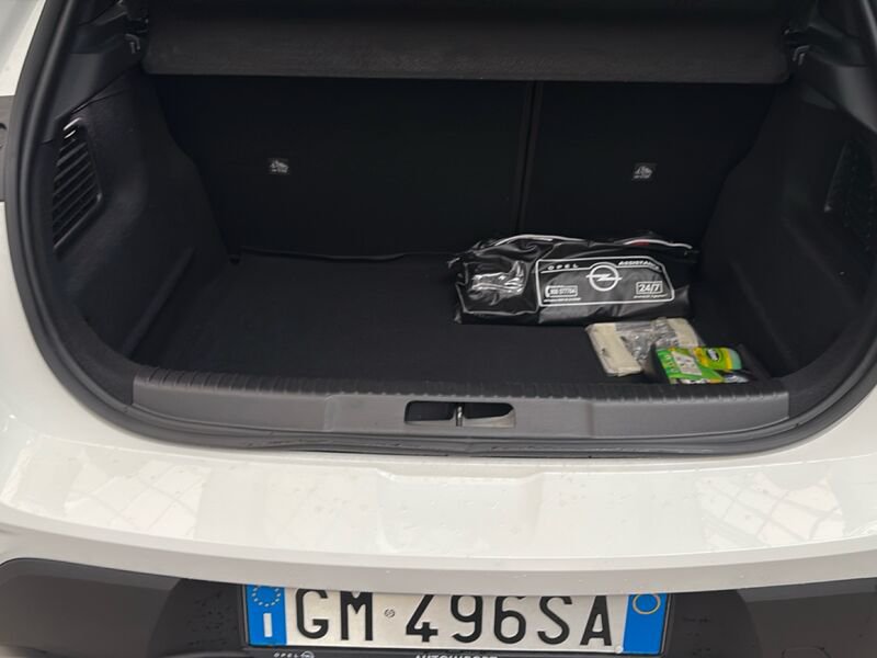 https://cdn-dk.caraffinity.it/dealer/datafiles/vehicle/images/800/32954/mTSaB9vyVRH6Cmsg.jpg?opacity=0&size=30&position=BOTTOM_LEFT&border=0&watermark=%2Fdealer%2Fdatafiles%2Fvehicle%2Fimages%2Fwatermark%2F32954%2F59948587-165d-4d71-b051-089e3253b7a7.png