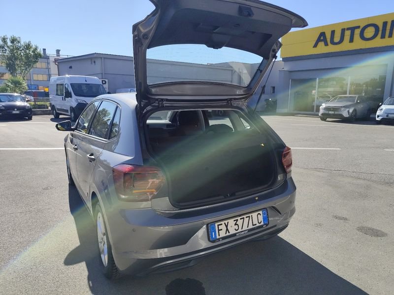 https://cdn-dk.caraffinity.it/dealer/datafiles/vehicle/images/800/32954/mUMsAvXXuiEC9icq.jpg?opacity=10&size=20&position=BOTTOM_RIGHT&border=0&watermark=%2Fdealer%2Fdatafiles%2Fvehicle%2Fimages%2Fwatermark%2F32954%2F775f2d5d-ef44-4a55-8370-84cbc0998b87.png