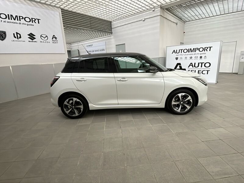 https://cdn-dk.caraffinity.it/dealer/datafiles/vehicle/images/800/32954/mV4Wki23AHF9Qwlx.jpg?opacity=10&size=20&position=BOTTOM_RIGHT&border=0&watermark=%2Fdealer%2Fdatafiles%2Fvehicle%2Fimages%2Fwatermark%2F32954%2F775f2d5d-ef44-4a55-8370-84cbc0998b87.png