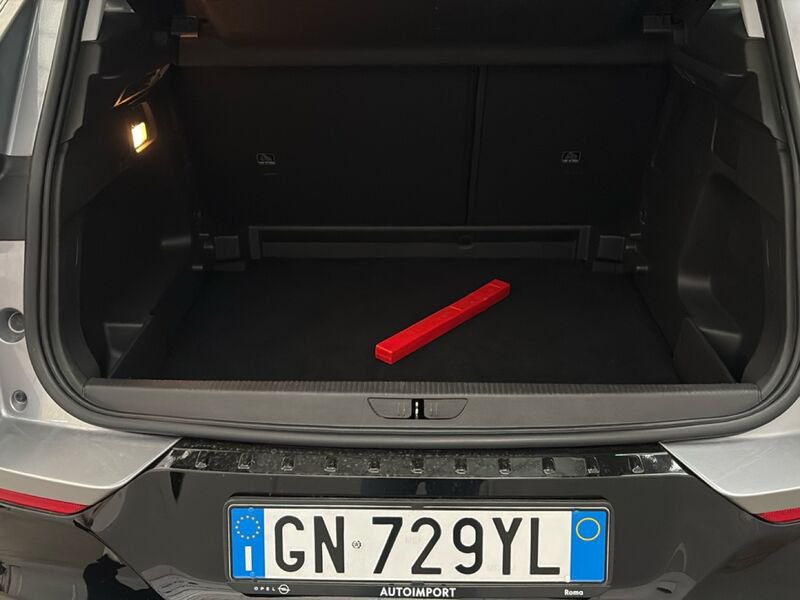 https://cdn-dk.caraffinity.it/dealer/datafiles/vehicle/images/800/32954/mkhBz1Lc8f9lCnHq.jpg?opacity=0&size=30&position=BOTTOM_LEFT&border=0&watermark=%2Fdealer%2Fdatafiles%2Fvehicle%2Fimages%2Fwatermark%2F32954%2F59948587-165d-4d71-b051-089e3253b7a7.png
