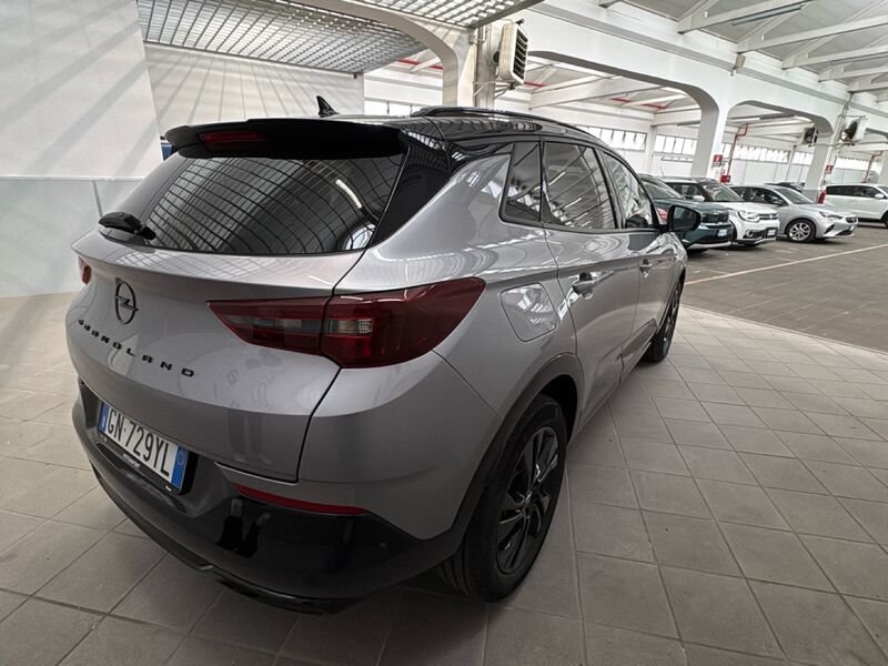 https://cdn-dk.caraffinity.it/dealer/datafiles/vehicle/images/800/32954/mxv8zrB5YR25PbN8.jpg?opacity=0&size=30&position=BOTTOM_LEFT&border=0&watermark=%2Fdealer%2Fdatafiles%2Fvehicle%2Fimages%2Fwatermark%2F32954%2F59948587-165d-4d71-b051-089e3253b7a7.png