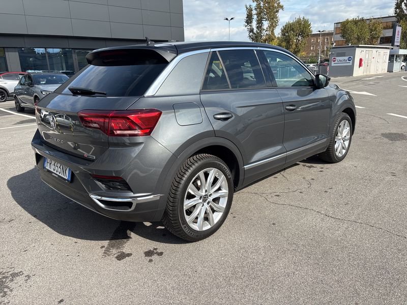 https://cdn-dk.caraffinity.it/dealer/datafiles/vehicle/images/800/32954/nlh8Pfc33G5F4zYx.jpg?opacity=10&size=20&position=BOTTOM_RIGHT&border=0&watermark=%2Fdealer%2Fdatafiles%2Fvehicle%2Fimages%2Fwatermark%2F32954%2F775f2d5d-ef44-4a55-8370-84cbc0998b87.png