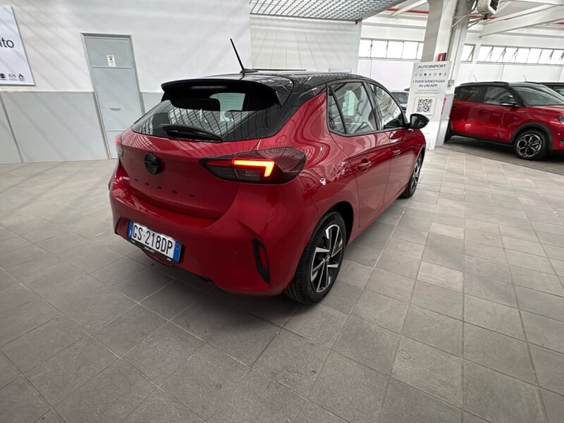 https://cdn-dk.caraffinity.it/dealer/datafiles/vehicle/images/800/32954/o9op01j0nCKOro4T.jpg?opacity=0&size=30&position=BOTTOM_LEFT&border=0&watermark=%2Fdealer%2Fdatafiles%2Fvehicle%2Fimages%2Fwatermark%2F32954%2F59948587-165d-4d71-b051-089e3253b7a7.png