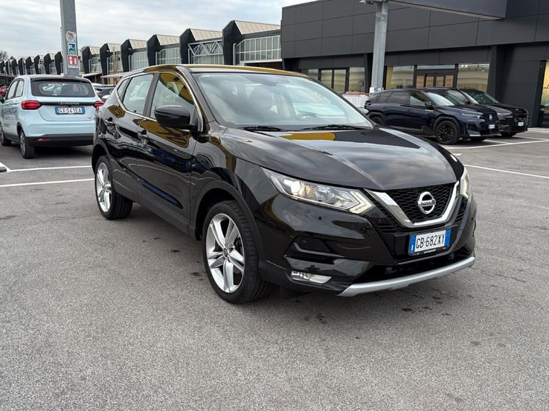 https://cdn-dk.caraffinity.it/dealer/datafiles/vehicle/images/800/32954/oK6lvtody7dRrW9O.jpg?opacity=10&size=20&position=BOTTOM_RIGHT&border=0&watermark=%2Fdealer%2Fdatafiles%2Fvehicle%2Fimages%2Fwatermark%2F32954%2F775f2d5d-ef44-4a55-8370-84cbc0998b87.png