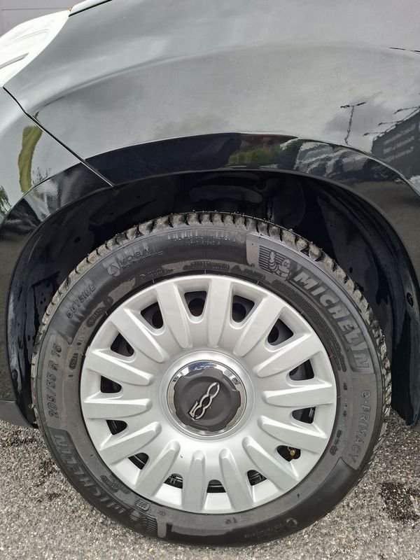 https://cdn-dk.caraffinity.it/dealer/datafiles/vehicle/images/800/32954/pJcjNIlNY08u5k6u.jpeg?opacity=10&size=20&position=BOTTOM_RIGHT&border=0&watermark=%2Fdealer%2Fdatafiles%2Fvehicle%2Fimages%2Fwatermark%2F32954%2F775f2d5d-ef44-4a55-8370-84cbc0998b87.png