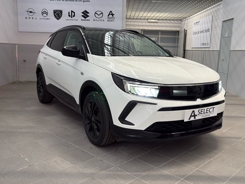 https://cdn-dk.caraffinity.it/dealer/datafiles/vehicle/images/800/32954/qs5TQGvGPu3fU4p7.jpg?opacity=0&size=30&position=BOTTOM_LEFT&border=0&watermark=%2Fdealer%2Fdatafiles%2Fvehicle%2Fimages%2Fwatermark%2F32954%2F59948587-165d-4d71-b051-089e3253b7a7.png