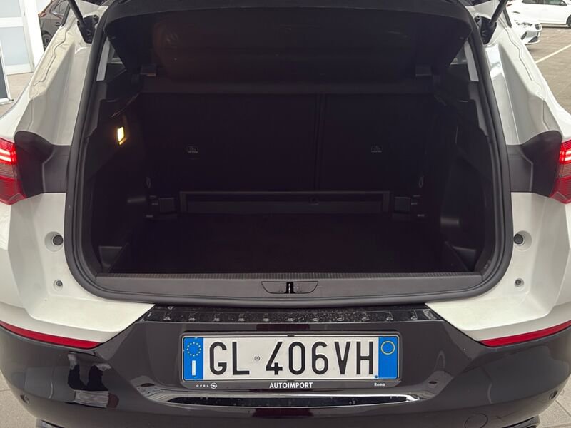 https://cdn-dk.caraffinity.it/dealer/datafiles/vehicle/images/800/32954/sCAaL1fry6d2nGb7.jpg?opacity=0&size=30&position=BOTTOM_LEFT&border=0&watermark=%2Fdealer%2Fdatafiles%2Fvehicle%2Fimages%2Fwatermark%2F32954%2F59948587-165d-4d71-b051-089e3253b7a7.png