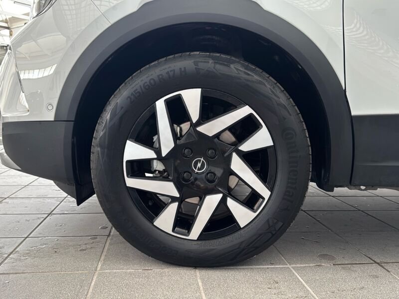 https://cdn-dk.caraffinity.it/dealer/datafiles/vehicle/images/800/32954/sGUTVaZ9vLinEobo.jpg?opacity=0&size=30&position=BOTTOM_LEFT&border=0&watermark=%2Fdealer%2Fdatafiles%2Fvehicle%2Fimages%2Fwatermark%2F32954%2F59948587-165d-4d71-b051-089e3253b7a7.png