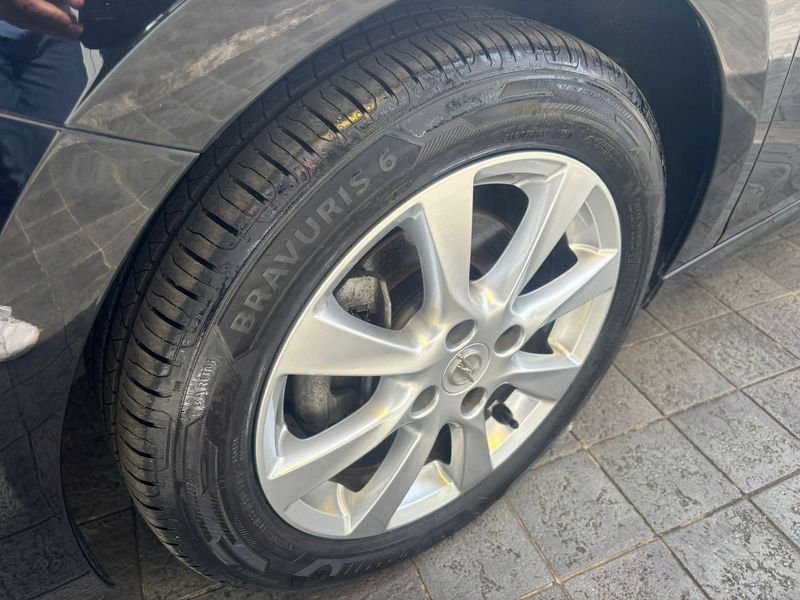 https://cdn-dk.caraffinity.it/dealer/datafiles/vehicle/images/800/32954/tbzRJfdGLXMynR0c.jpeg?opacity=0&size=30&position=BOTTOM_LEFT&border=0&watermark=%2Fdealer%2Fdatafiles%2Fvehicle%2Fimages%2Fwatermark%2F32954%2F59948587-165d-4d71-b051-089e3253b7a7.png