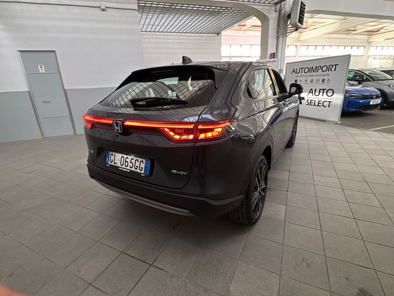 https://cdn-dk.caraffinity.it/dealer/datafiles/vehicle/images/800/32954/uW6USeg6zh8DB3JB.jpg?opacity=0&size=30&position=BOTTOM_RIGHT&border=0&watermark=%2Fdealer%2Fdatafiles%2Fvehicle%2Fimages%2Fwatermark%2F32954%2Fd28b17c5-03ca-4e26-bd0f-ab8818a4f7db.png