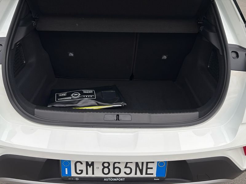 https://cdn-dk.caraffinity.it/dealer/datafiles/vehicle/images/800/32954/uld7jBoPHrcTp1E7.jpg?opacity=0&size=30&position=BOTTOM_LEFT&border=0&watermark=%2Fdealer%2Fdatafiles%2Fvehicle%2Fimages%2Fwatermark%2F32954%2F59948587-165d-4d71-b051-089e3253b7a7.png