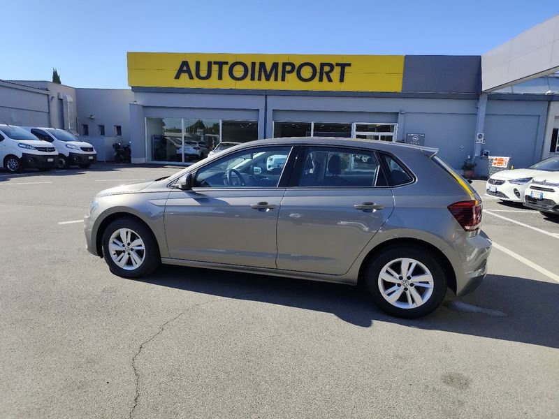 https://cdn-dk.caraffinity.it/dealer/datafiles/vehicle/images/800/32954/us5w0CI0iT44OTd6.jpg?opacity=10&size=20&position=BOTTOM_RIGHT&border=0&watermark=%2Fdealer%2Fdatafiles%2Fvehicle%2Fimages%2Fwatermark%2F32954%2F775f2d5d-ef44-4a55-8370-84cbc0998b87.png