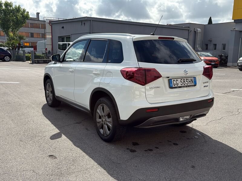 https://cdn-dk.caraffinity.it/dealer/datafiles/vehicle/images/800/32954/vmQMTDFnVsLvmsGC.jpg?opacity=10&size=20&position=BOTTOM_RIGHT&border=0&watermark=%2Fdealer%2Fdatafiles%2Fvehicle%2Fimages%2Fwatermark%2F32954%2F775f2d5d-ef44-4a55-8370-84cbc0998b87.png