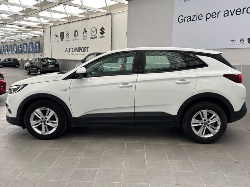 https://cdn-dk.caraffinity.it/dealer/datafiles/vehicle/images/800/32954/w0Y0P3IWdHIJplAX.jpg?opacity=0&size=30&position=BOTTOM_LEFT&border=0&watermark=%2Fdealer%2Fdatafiles%2Fvehicle%2Fimages%2Fwatermark%2F32954%2F59948587-165d-4d71-b051-089e3253b7a7.png