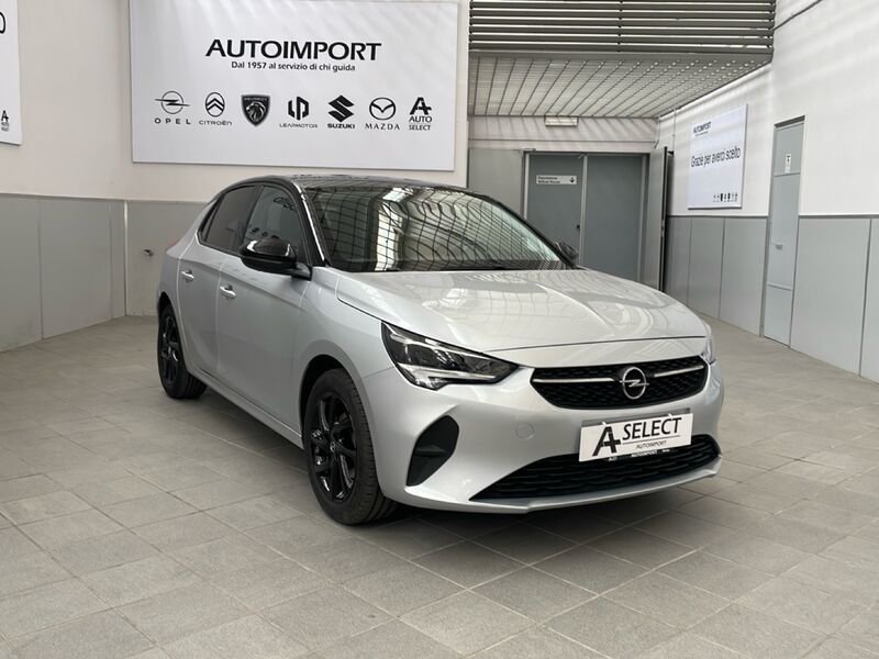 https://cdn-dk.caraffinity.it/dealer/datafiles/vehicle/images/800/32954/xmRgQb2bDzUaUoFb.jpg?opacity=0&size=30&position=BOTTOM_LEFT&border=0&watermark=%2Fdealer%2Fdatafiles%2Fvehicle%2Fimages%2Fwatermark%2F32954%2F59948587-165d-4d71-b051-089e3253b7a7.png