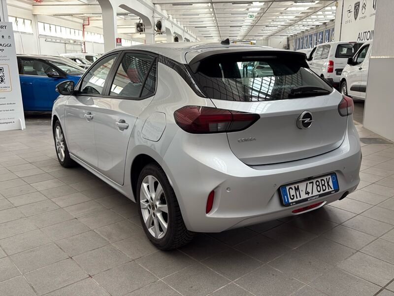 https://cdn-dk.caraffinity.it/dealer/datafiles/vehicle/images/800/32954/xoJjWk73lFiBYxbQ.jpg?opacity=0&size=30&position=BOTTOM_LEFT&border=0&watermark=%2Fdealer%2Fdatafiles%2Fvehicle%2Fimages%2Fwatermark%2F32954%2F59948587-165d-4d71-b051-089e3253b7a7.png
