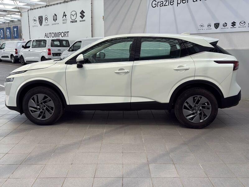 https://cdn-dk.caraffinity.it/dealer/datafiles/vehicle/images/800/32954/yUcbakn9dQHkaxWE.jpg?opacity=10&size=20&position=BOTTOM_RIGHT&border=0&watermark=%2Fdealer%2Fdatafiles%2Fvehicle%2Fimages%2Fwatermark%2F32954%2F775f2d5d-ef44-4a55-8370-84cbc0998b87.png