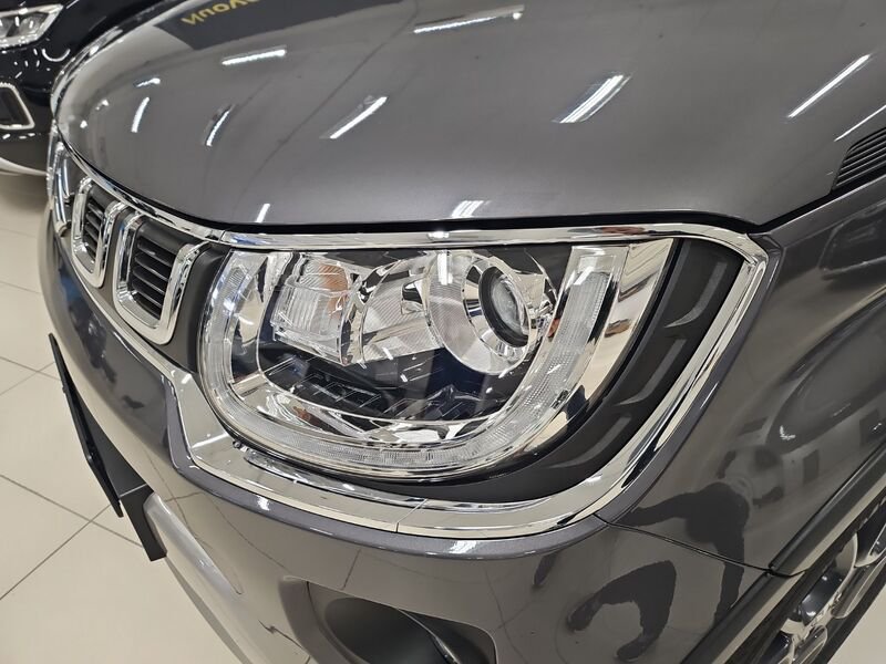 https://cdn-dk.caraffinity.it/dealer/datafiles/vehicle/images/800/34532/SC0M4mSZh7LerHAX.jpg?opacity=20&size=16&position=TOP_LEFT&border=8&watermark=%2Fdealer%2Fdatafiles%2Fvehicle%2Fimages%2Fwatermark%2F34532%2F716c528d-f67b-4feb-9b17-395e3ff9cab9.png