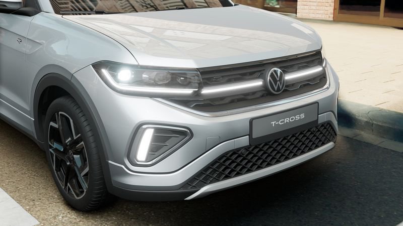 https://cdn-dk.caraffinity.it/dealer/datafiles/vehicle/images/800/34532/dMjMQwXywlqlDxQM.jpg?opacity=20&size=16&position=TOP_LEFT&border=8&watermark=%2Fdealer%2Fdatafiles%2Fvehicle%2Fimages%2Fwatermark%2F34532%2F716c528d-f67b-4feb-9b17-395e3ff9cab9.png