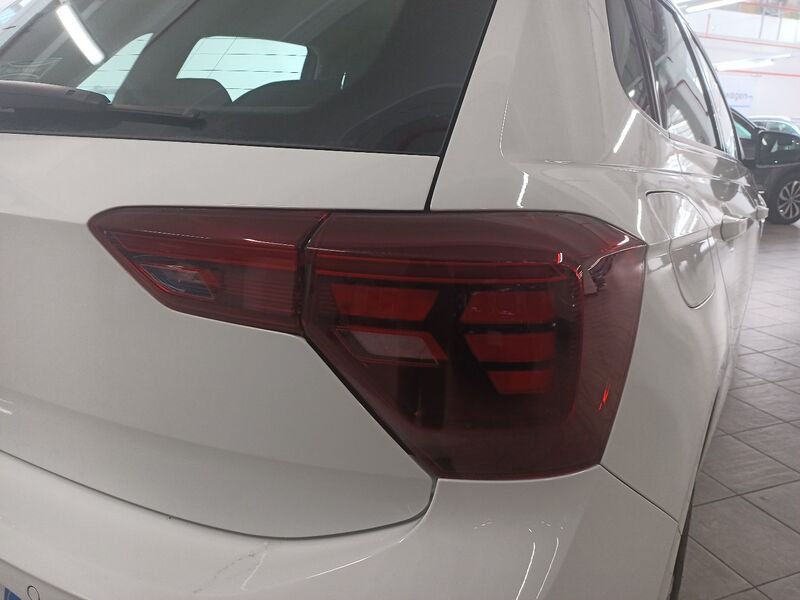 https://cdn-dk.caraffinity.it/dealer/datafiles/vehicle/images/800/34532/rW2HJMPwZuV2Ttax.jpg?opacity=20&size=16&position=TOP_LEFT&border=8&watermark=%2Fdealer%2Fdatafiles%2Fvehicle%2Fimages%2Fwatermark%2F34532%2F716c528d-f67b-4feb-9b17-395e3ff9cab9.png