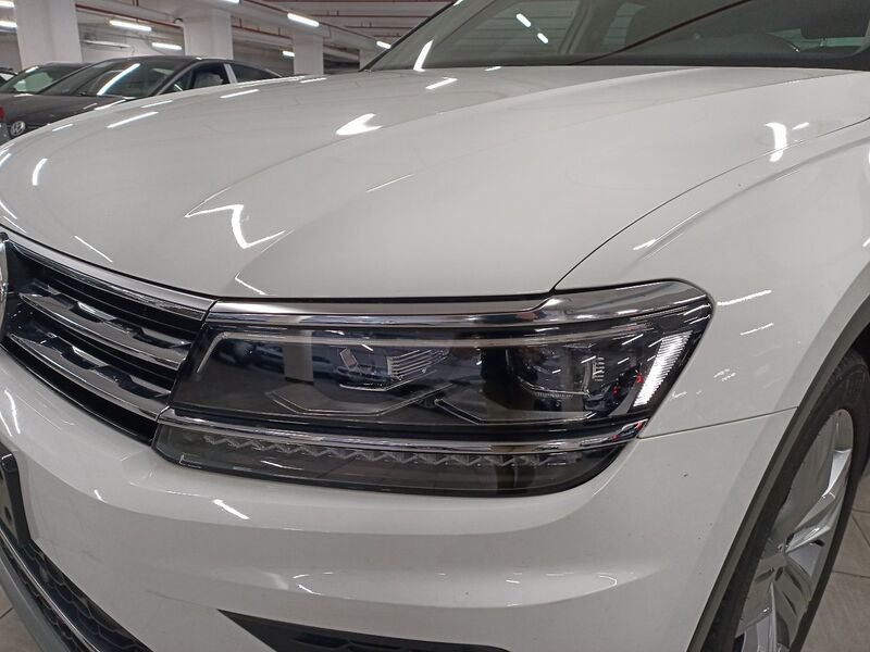 https://cdn-dk.caraffinity.it/dealer/datafiles/vehicle/images/800/34532/x2IKYcA7airBmZCN.jpg?opacity=20&size=16&position=TOP_LEFT&border=8&watermark=%2Fdealer%2Fdatafiles%2Fvehicle%2Fimages%2Fwatermark%2F34532%2F716c528d-f67b-4feb-9b17-395e3ff9cab9.png