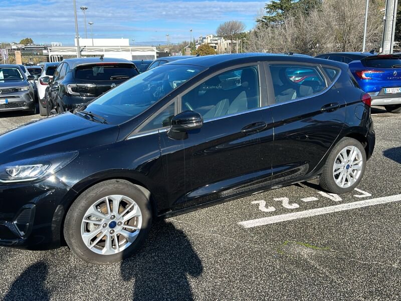 https://cdn-dk.caraffinity.it/dealer/datafiles/vehicle/images/800/35020/0cYvty2N0uPO2eRE.jpg
