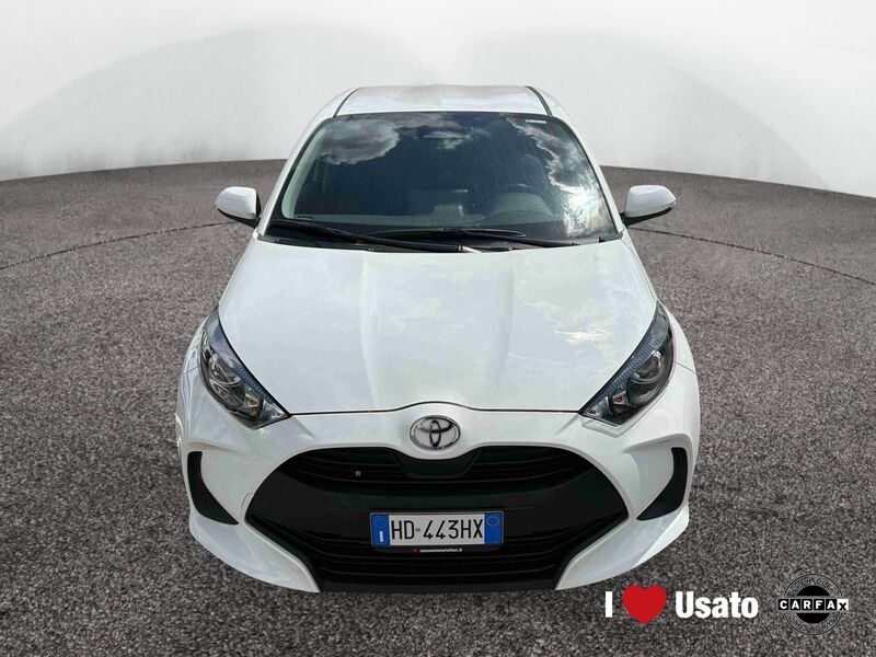 https://cdn-dk.caraffinity.it/dealer/datafiles/vehicle/images/800/35020/0eqHWPzUvx0Iv4fm.jpg?opacity=0&size=100&position=CENTER&border=0&watermark=%2Fdealer%2Fdatafiles%2Fvehicle%2Fimages%2Fwatermark%2F35020%2F11df23f7-a6dd-4f18-975f-aedc49834c70.png