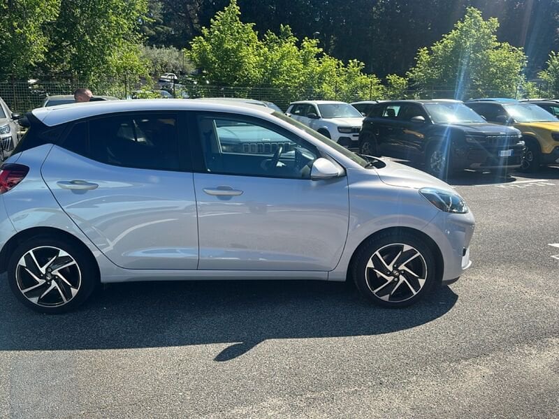 https://cdn-dk.caraffinity.it/dealer/datafiles/vehicle/images/800/35020/1EoWt0jhW5ZOs4KC.jpg