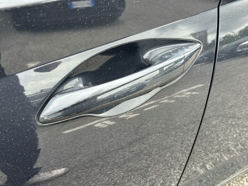 https://cdn-dk.caraffinity.it/dealer/datafiles/vehicle/images/800/35020/2XZcoq32b3OqQeuy.jpg